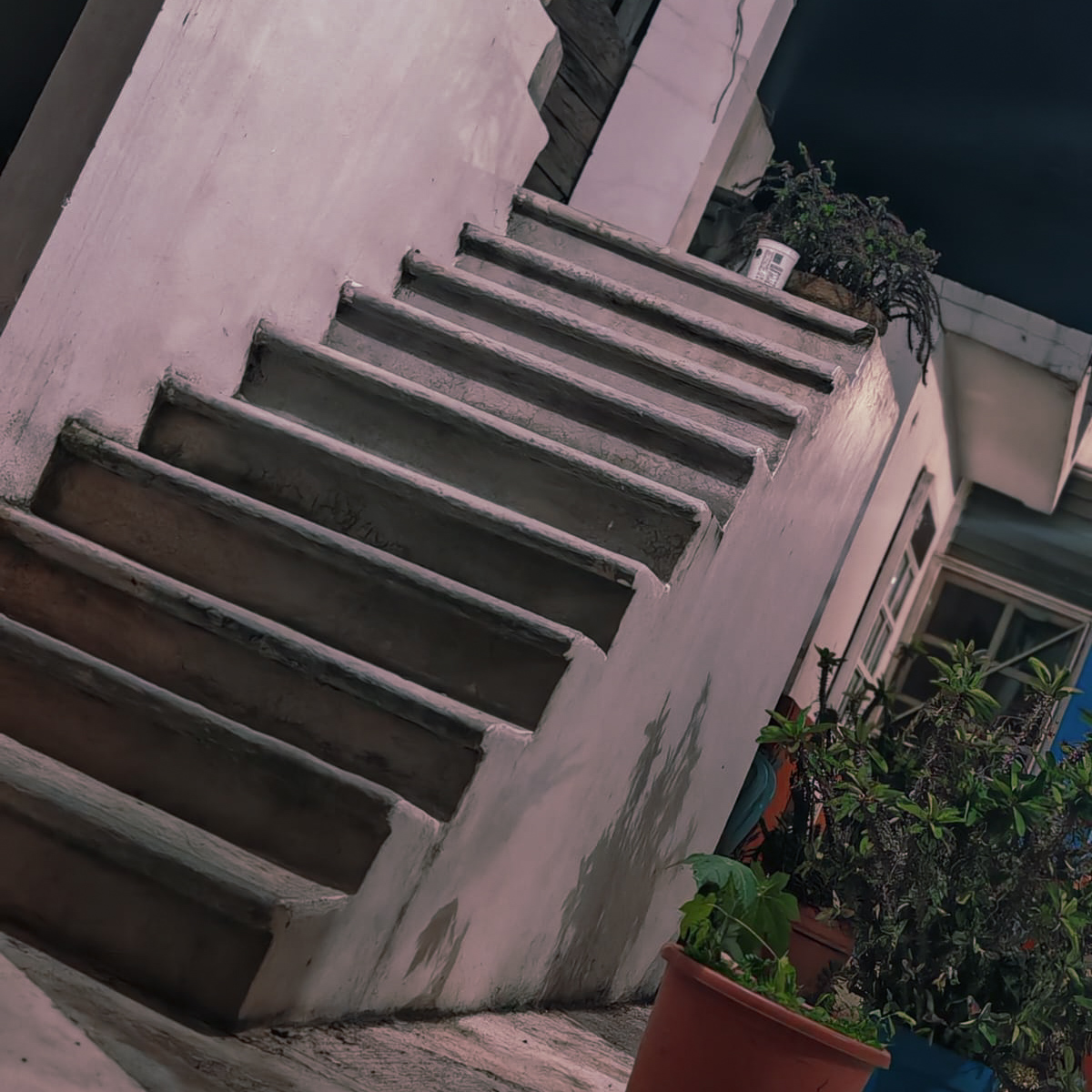 Escaleras de noche